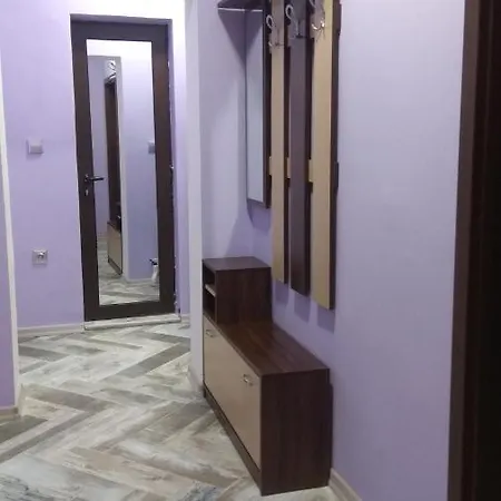 Apartament *